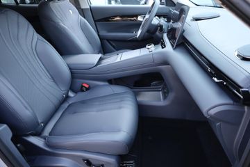 Geely E5