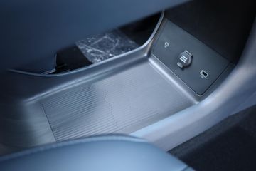 Geely E5