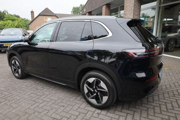 Geely E5