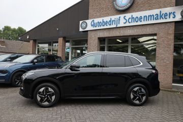 Geely E5