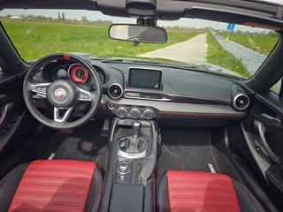 Abarth 124 Spider