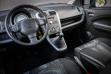 Opel Agila