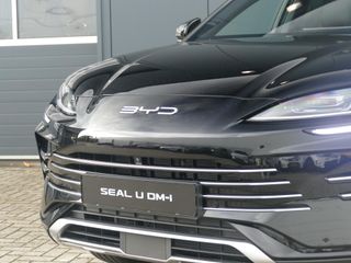 BYD SEAL U
