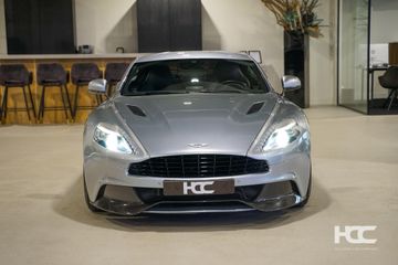 Aston Martin V12 Vanquish