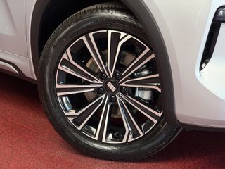Geely Starray EM-i