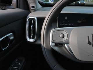 Leapmotor B10
