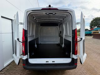 Maxus eDeliver9