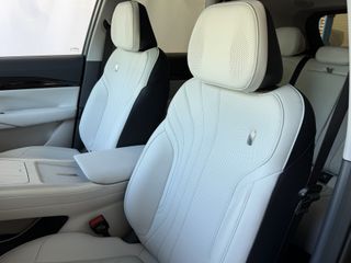 Geely E5