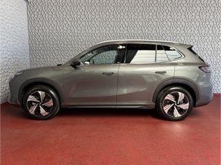 Geely E5