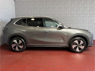Geely E5