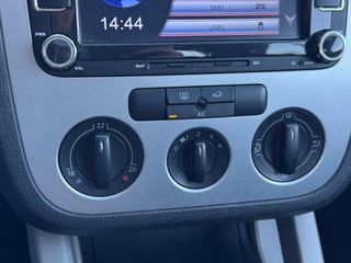 Volkswagen Eos