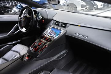 Lamborghini Aventador