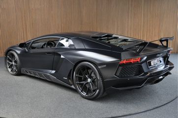 Lamborghini Aventador