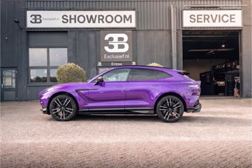 Aston Martin DBX