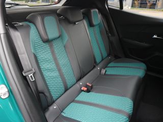 Peugeot e-2008