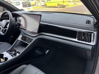 BYD SEAL U