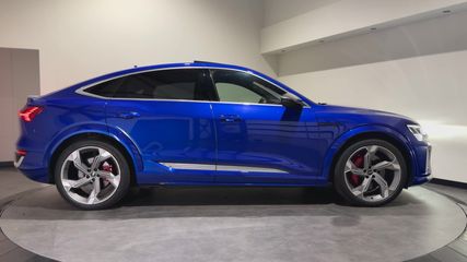Audi Q8 Sportback e-tron