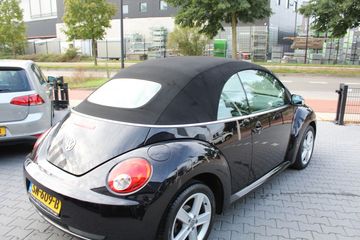 Volkswagen New Beetle