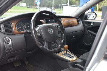 Jaguar X-Type
