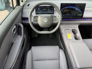 Leapmotor C10