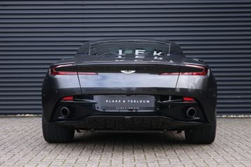 Aston Martin DB11