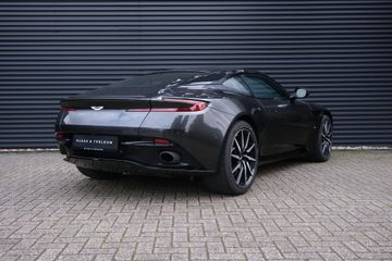 Aston Martin DB11