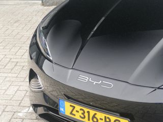BYD SEAL
