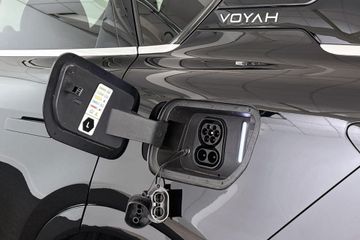 Voyah Free