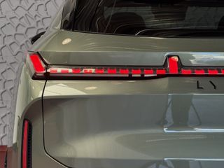 Lynk & Co 08