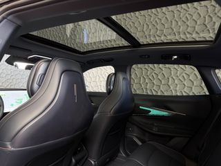 Lynk & Co 08