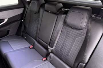 Peugeot e-3008