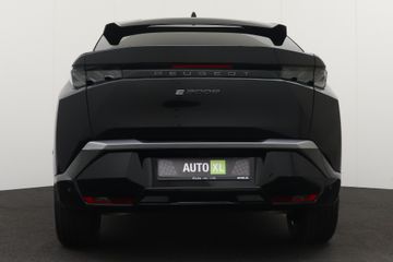 Peugeot e-3008