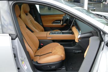 Mazda 6e