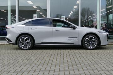 Mazda 6e