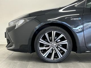 Toyota Corolla Touring Sports