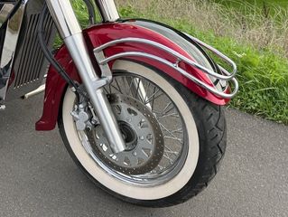 Suzuki Intruder