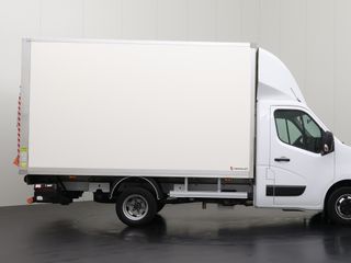 Nissan Interstar