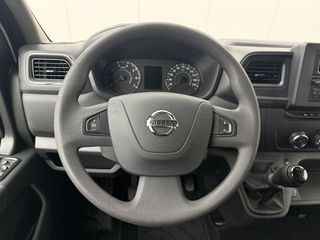 Nissan Interstar