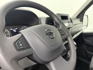 Nissan Interstar