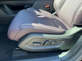 Mazda CX-6e