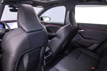 Audi SQ6 e-tron