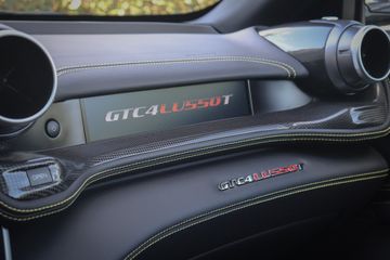 Ferrari GTC4Lusso