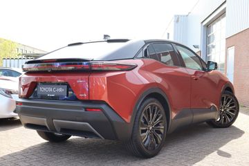 Toyota C-HR+