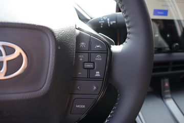 Toyota C-HR+