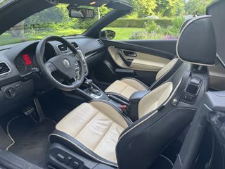 Volkswagen Eos