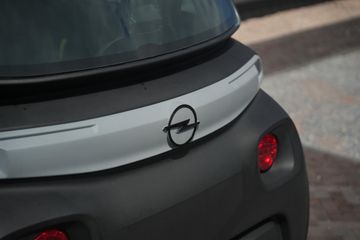 Opel Rocks-e