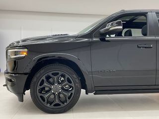 Dodge Ram Pick-Up