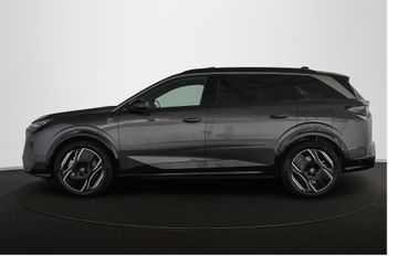 Peugeot e-5008