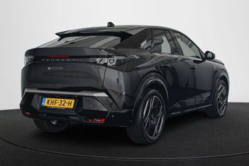 Peugeot e-3008