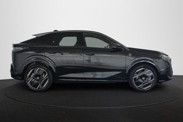 Peugeot e-3008